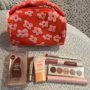 Ulta Beauty Fabric Cosmetic Bag And Accessories. New.